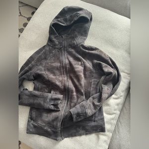 Lululemon scuba zip up